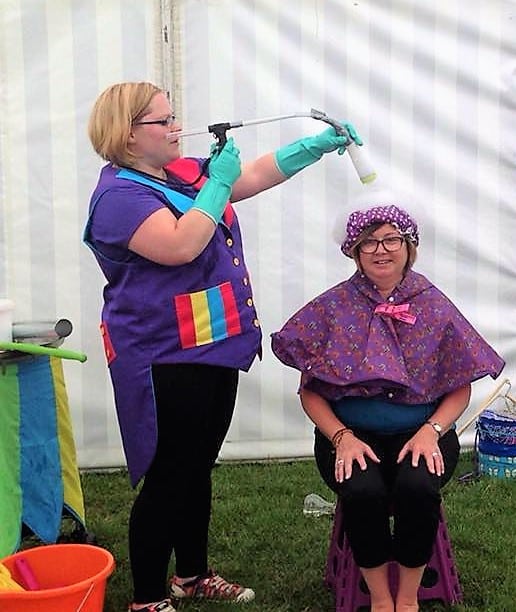 Bubble show hair do trick party in Hereford.