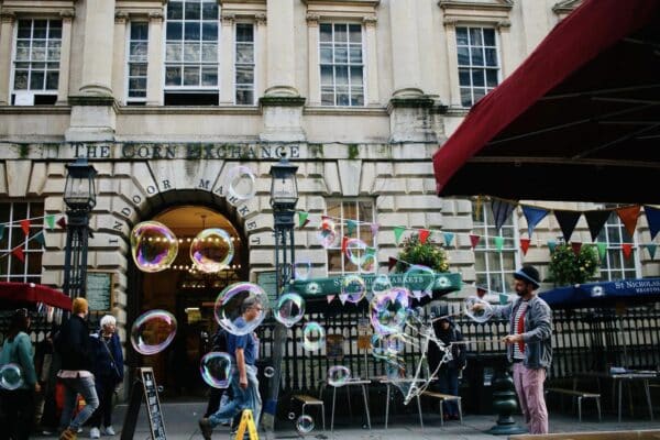 bubbles street performers bristol