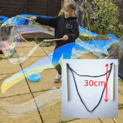 Junior-bubble-rope-wand-kids-making-bubbles