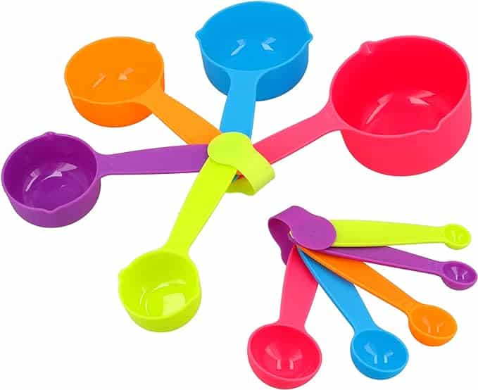 Measuring spoons and cups