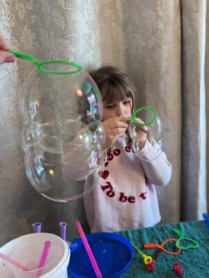blowing bubble roundabouts magic tricks