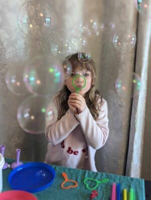 Blowing bubble workshop indoors. Little Bubble Makers Pack.