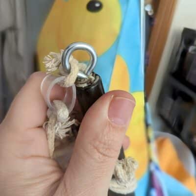 attach big bubble ropes to big fishing poles