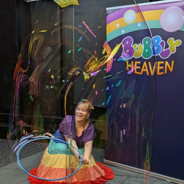 Children's bubble party entertainer bubble magic show gloucestershire