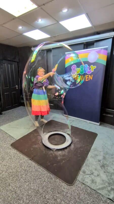 Children’s Party Entertainer Bubbl