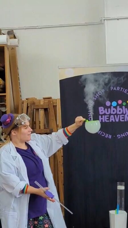 Children's Entertainer "Bubble Par